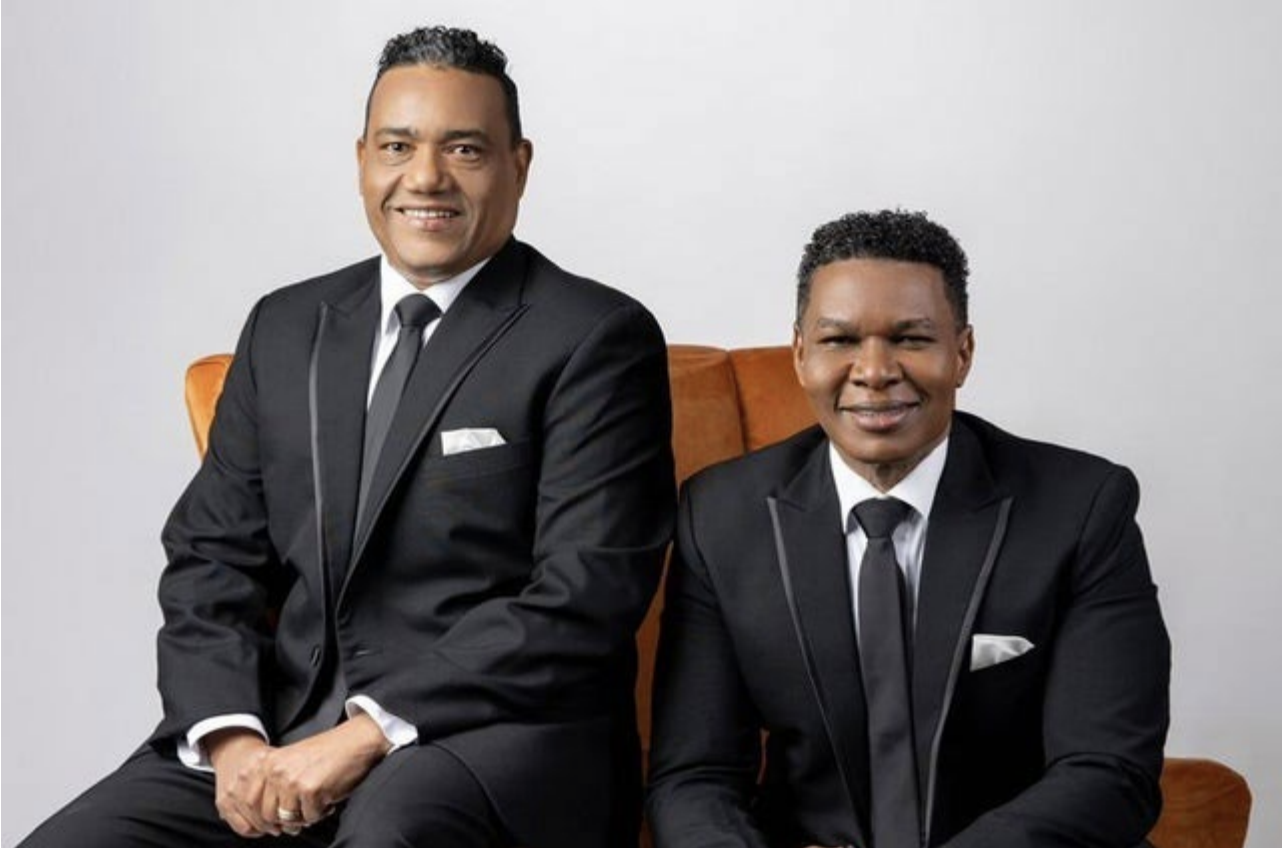 Raymond & Miguel “ Los Reyes Del Humor” 